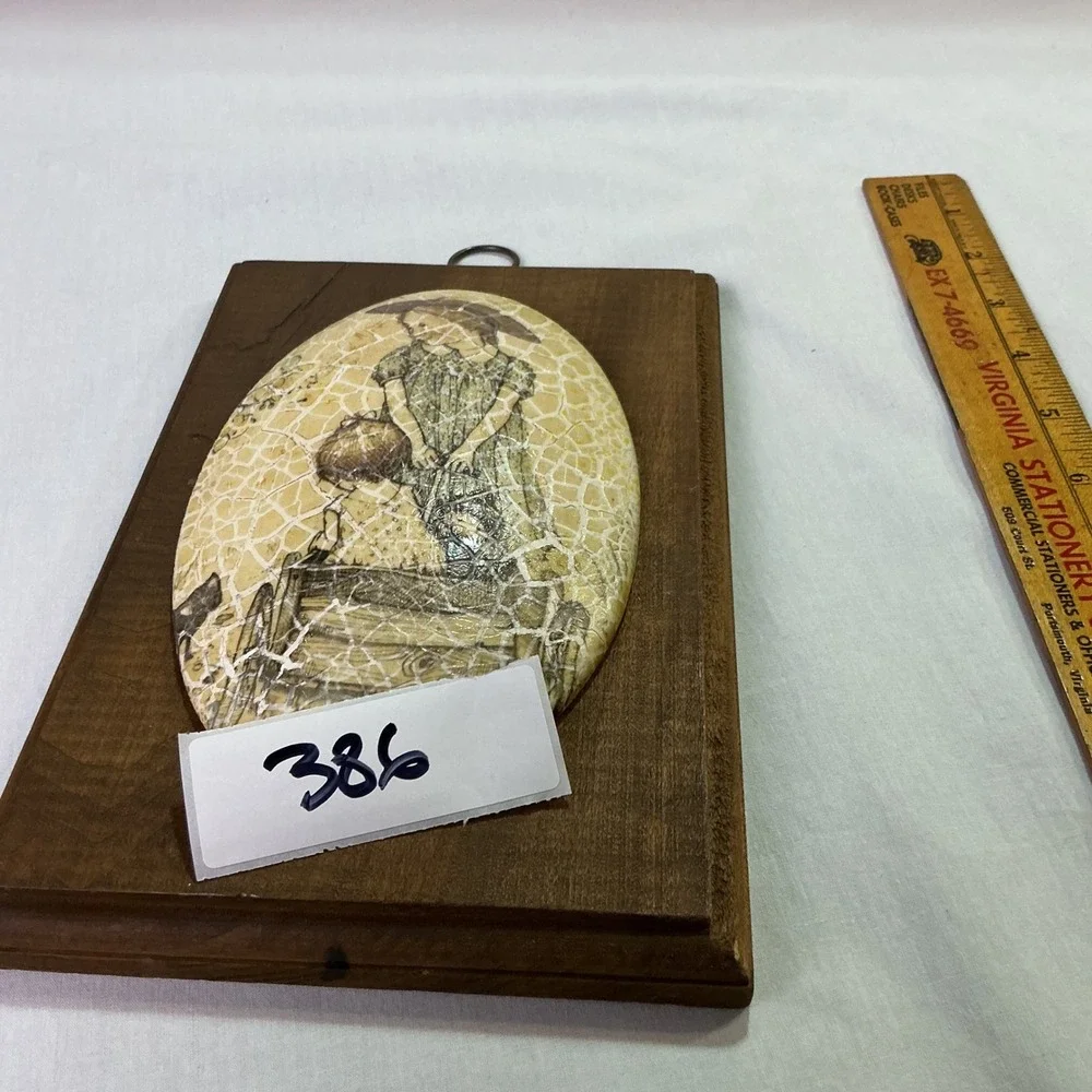 Vintage Crackle Finish‎ Ceramic Tile Wall Plaque Girl Umbrella Decoupage Wood
